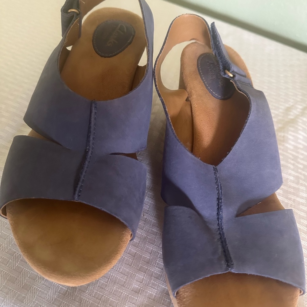 Clarks suede blue wedge sandals